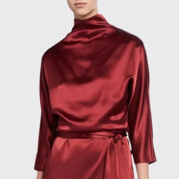 💎🔥SALLY LAPOINTE Lightweight Satin High Neck Top - Picture 1 of 12